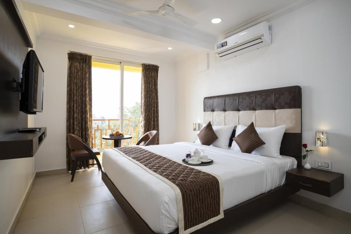 Sairaj Beach Resort Calangute Εξωτερικό φωτογραφία